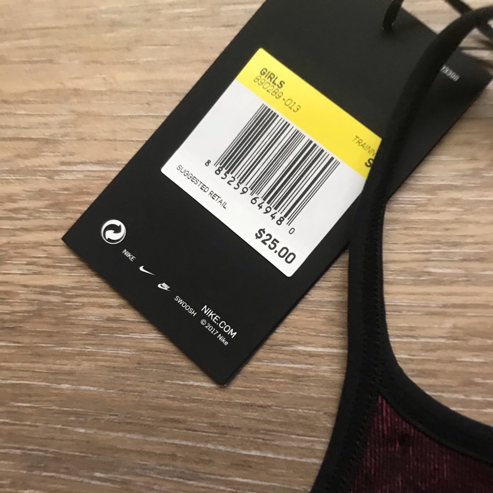 NWT Nike Seamless sports bra big girls size S - Picture 3 of 3